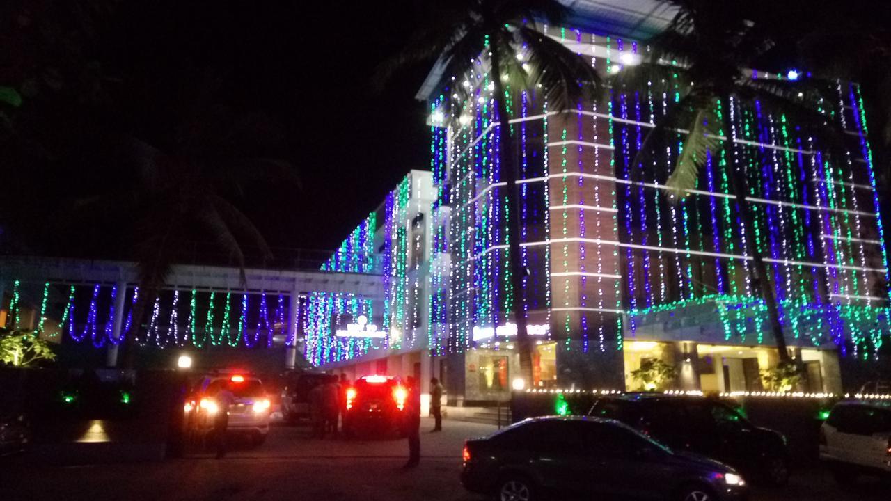 Hotel Miramar Daman Exterior foto